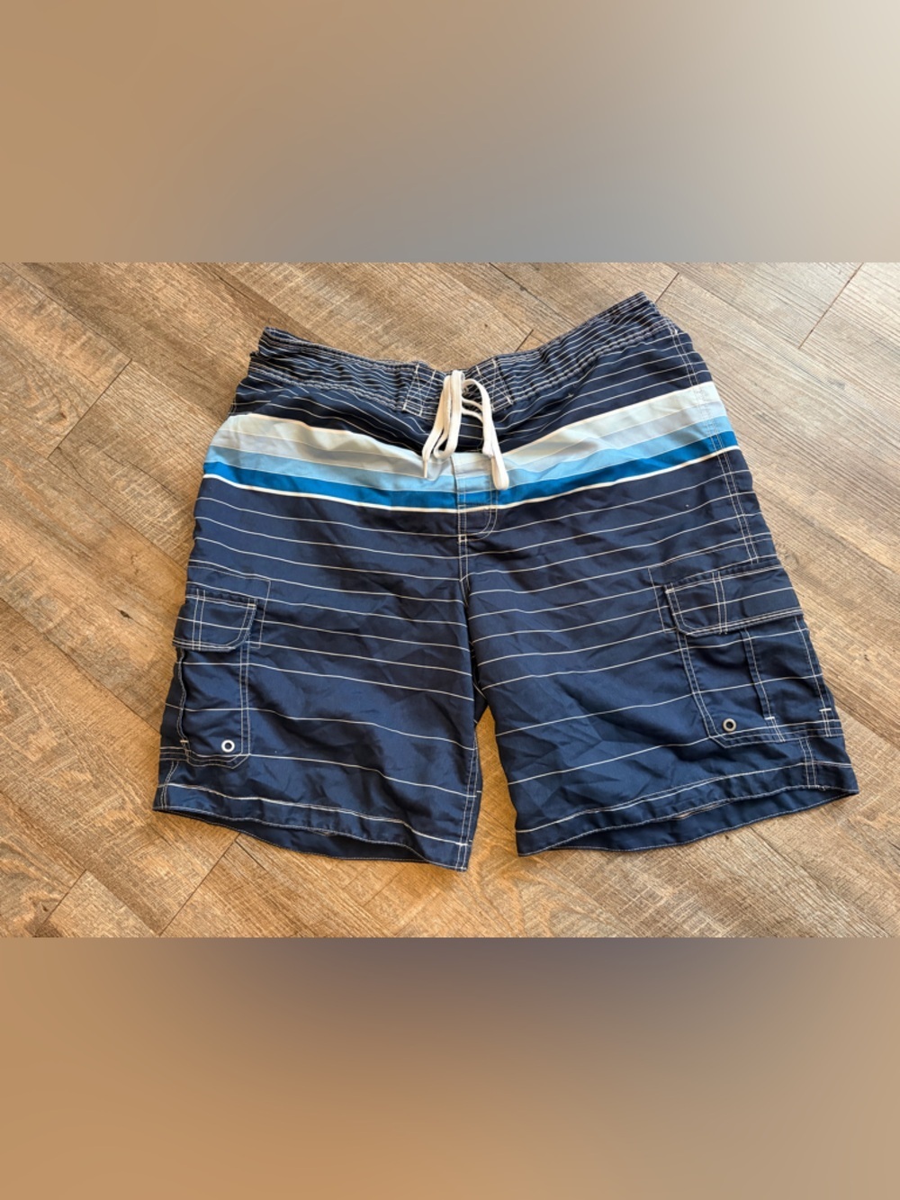 Men’s Swim Trunks - Picture 9 of 10